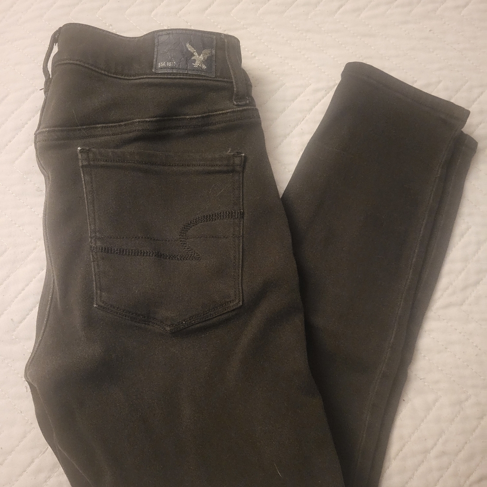 American Eagle capri pants